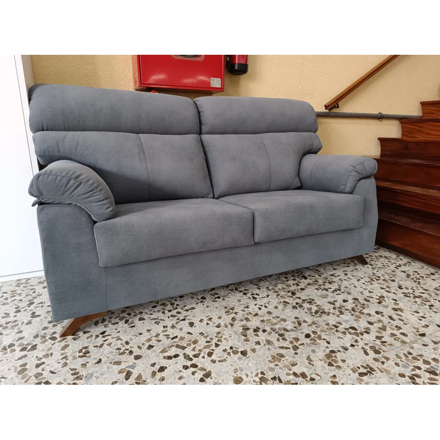 Sofá respaldo alto de liquidación