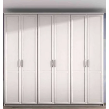 Armario diseño clásico con moldura seis puertas abatibles