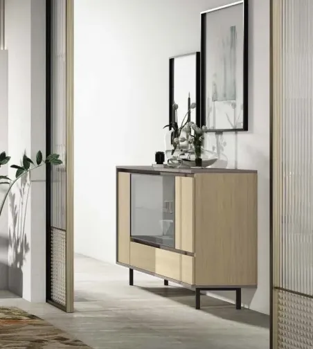 Aparador Iconic 015 con vitrina 150/180 cm.